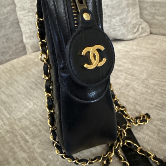 CHANEL Vintage Black Bag Leather - Picture 15 of 16